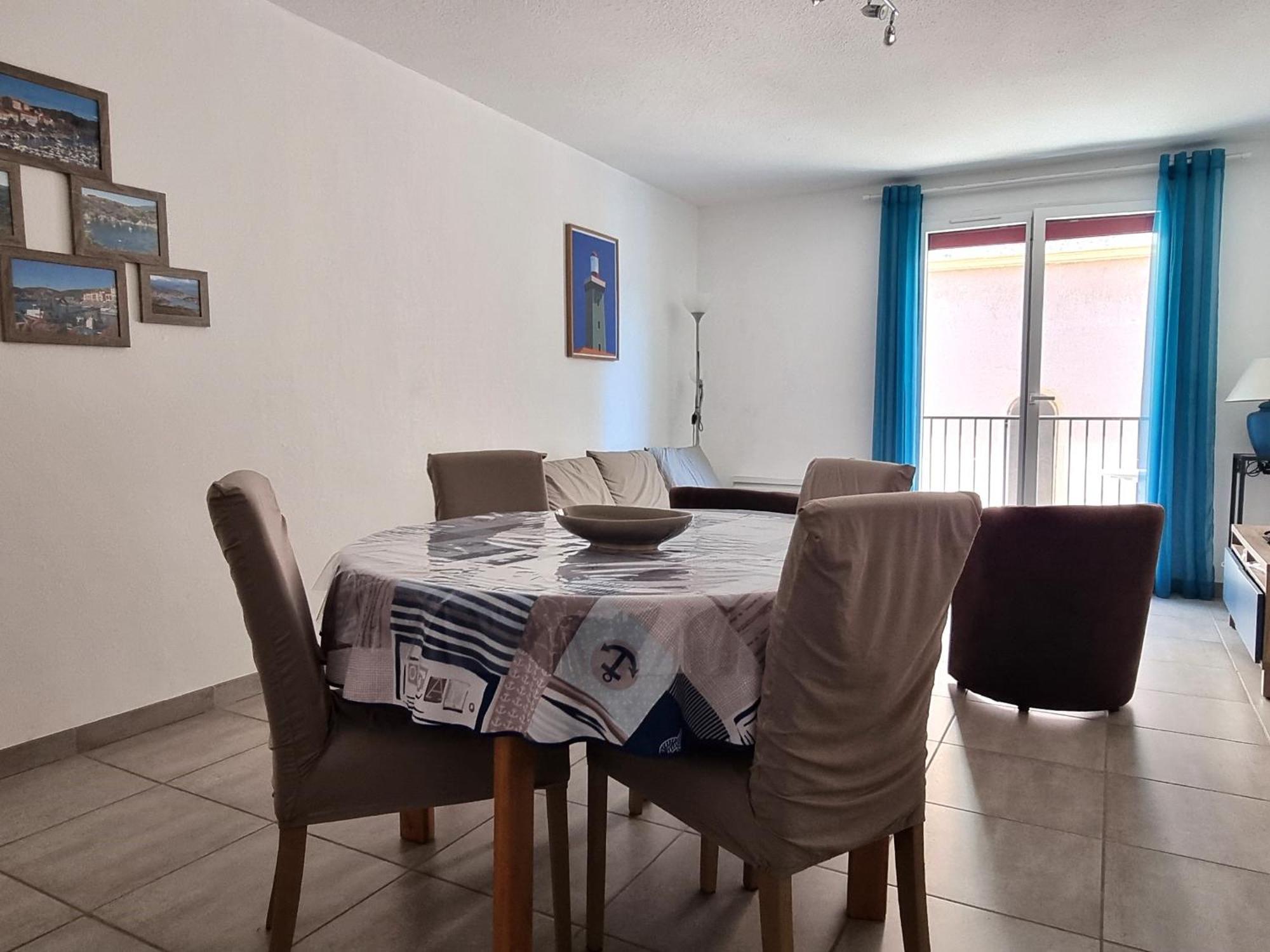 Appartement Port-Vendres, 3 pièces, 4 personnes - FR-1-309-241 Port Vendres Extérieur photo